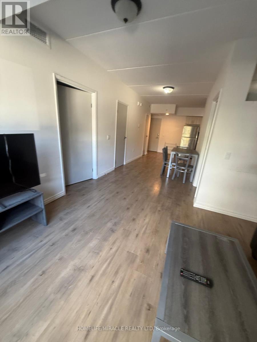 B - 112 - 275 Larch Street, Waterloo, ON - Indoor