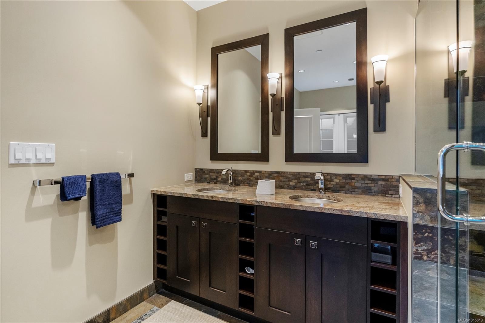 2212 Island Falls Pl, Langford, BC