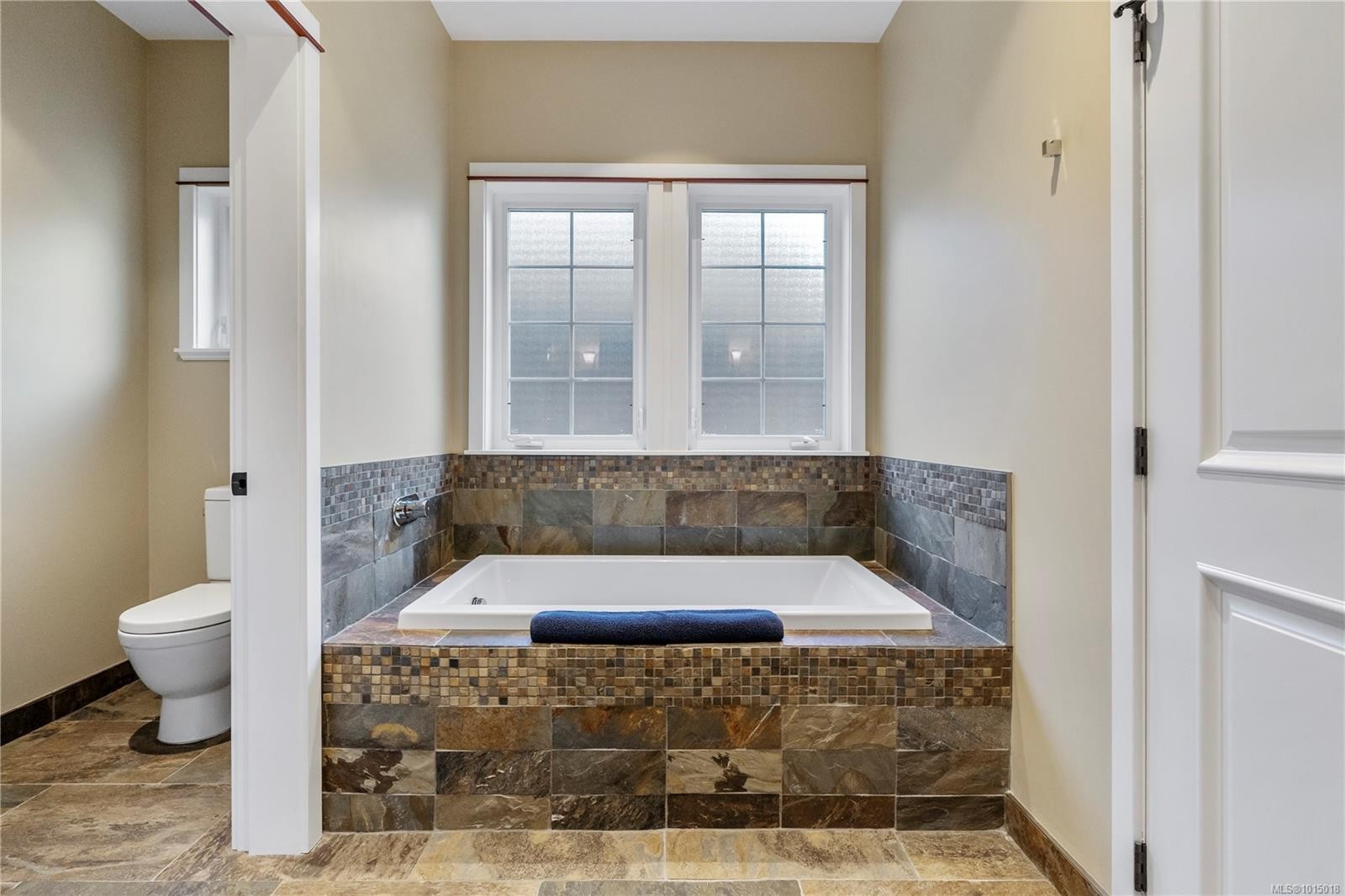 2212 Island Falls Pl, Langford, BC