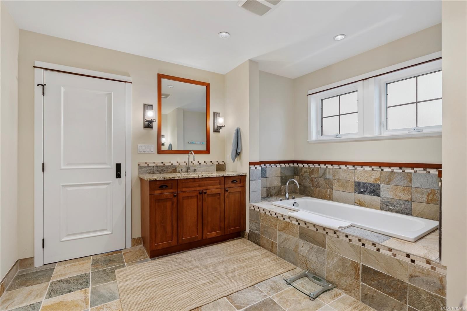 2212 Island Falls Pl, Langford, BC