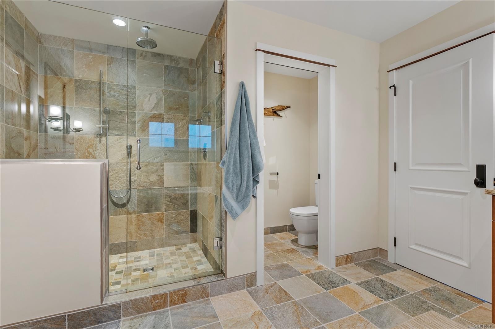 2212 Island Falls Pl, Langford, BC