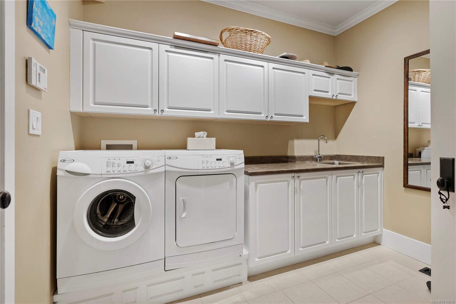 2212 Island Falls Pl, Langford, BC