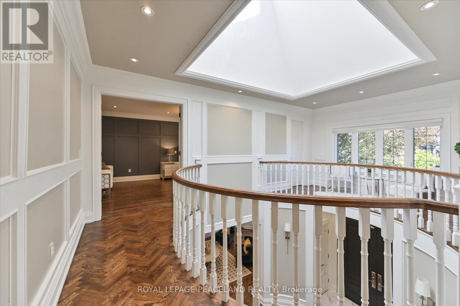 2 Flaremore Crescent, Toronto, ON - Indoor Photo Showing Other Room