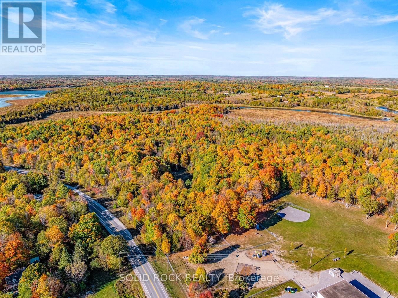 Hwy 511 side - 00 Paul Drive, Lanark Highlands, ON