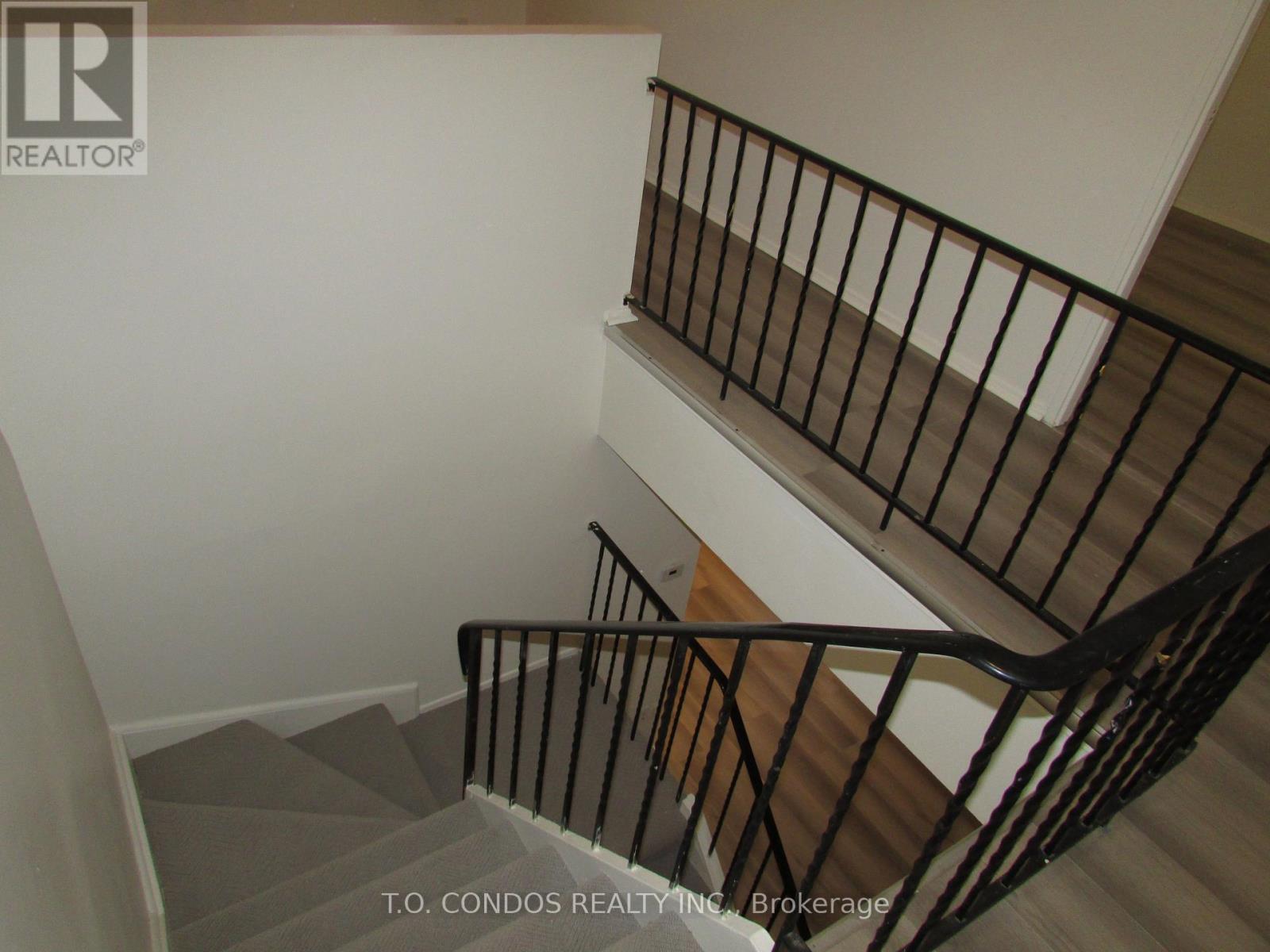 213 - 2001 Bonnymede Drive, Mississauga, ON - Indoor Photo Showing Other Room