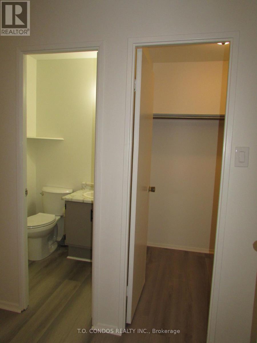 213 - 2001 Bonnymede Drive, Mississauga, ON - Indoor Photo Showing Bathroom
