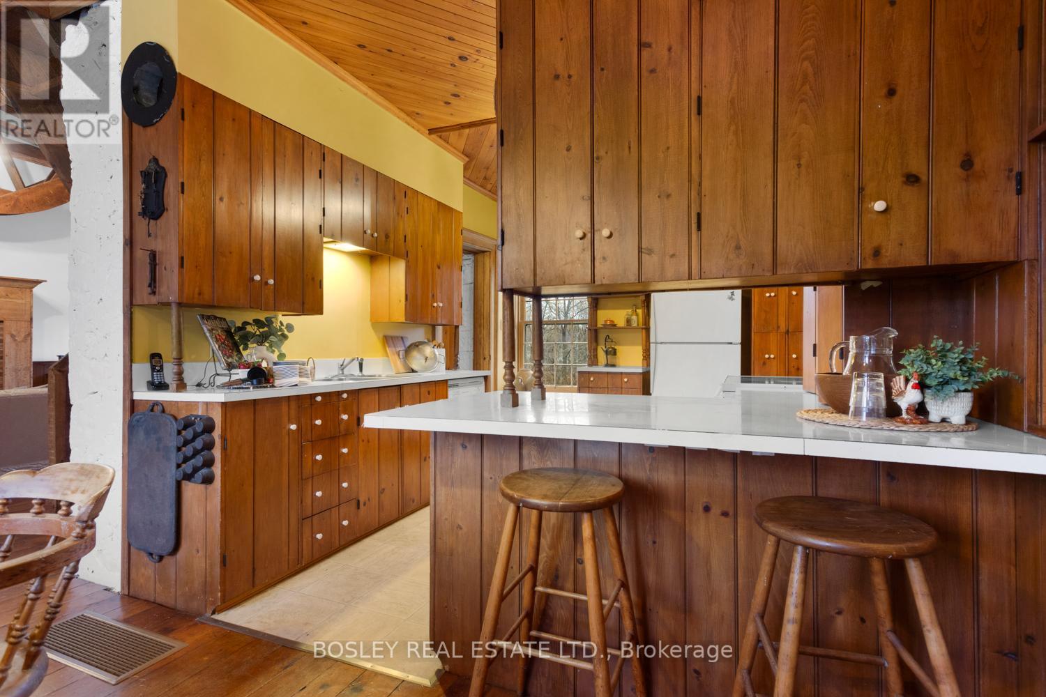 2247 Van Luven Road, Hamilton Township (Baltimore), ON - Indoor Photo Showing Kitchen