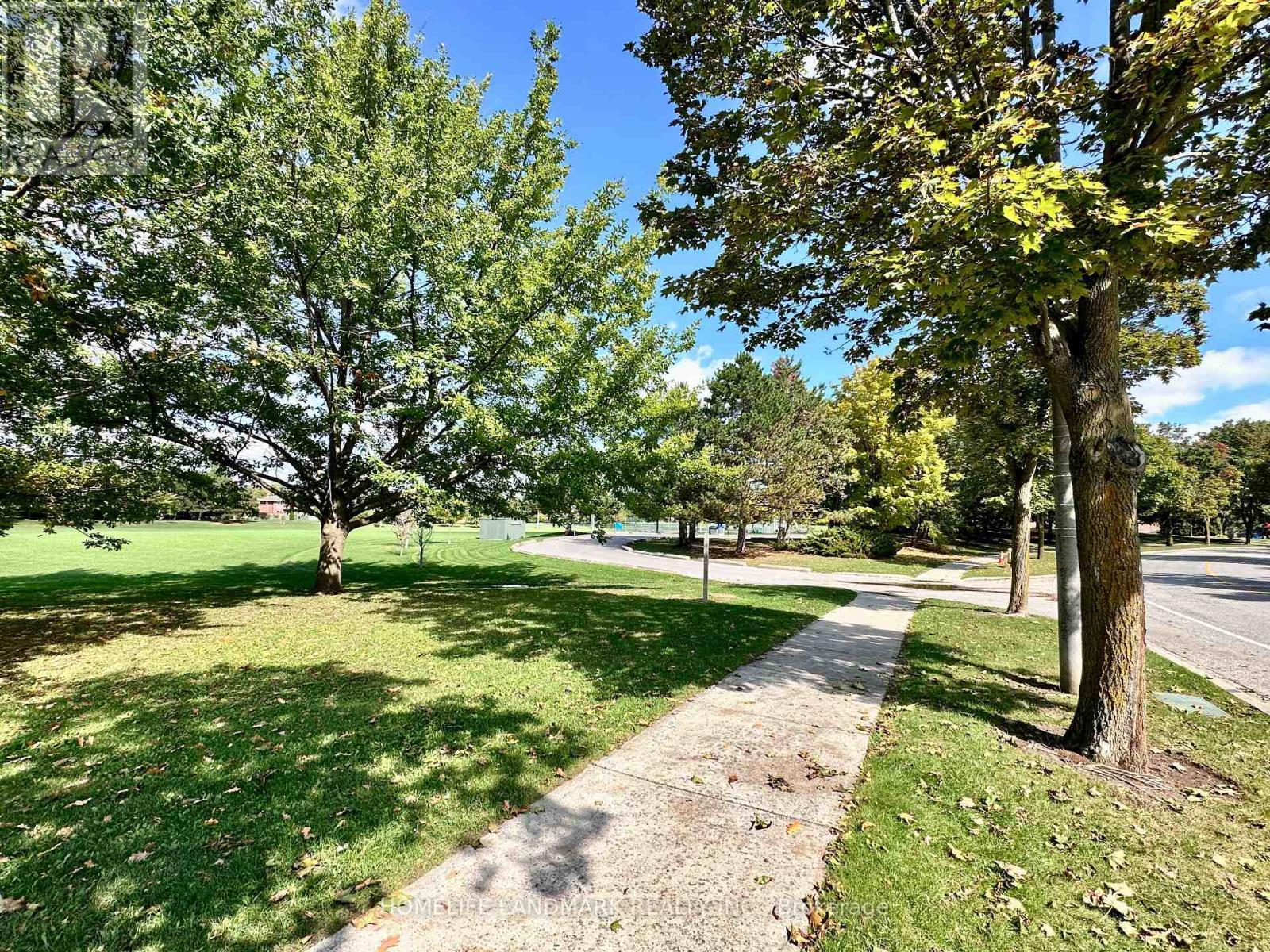 3Rooms - 257 Fincham Avenue, Markham, ON - Outdoor With View