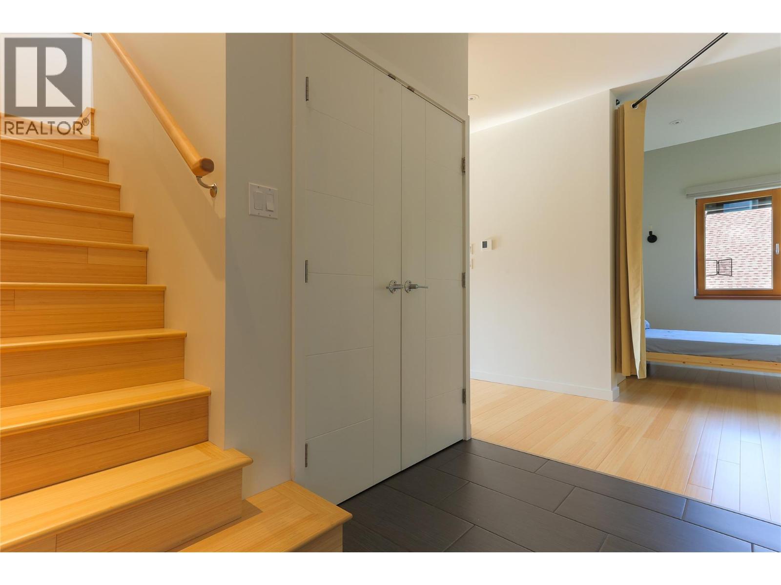 1006 Silvertip Road, Rossland, BC - Indoor Photo Showing Other Room