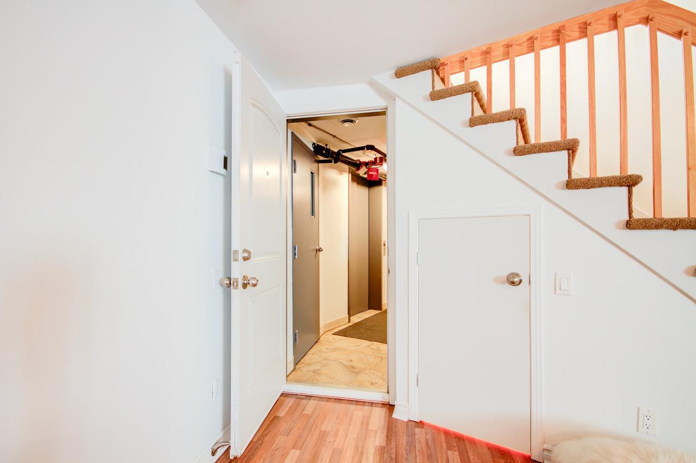 Autre - 1-34 Av. Ste-Hélène, Saint-Lambert, QC - Indoor Photo Showing Other Room