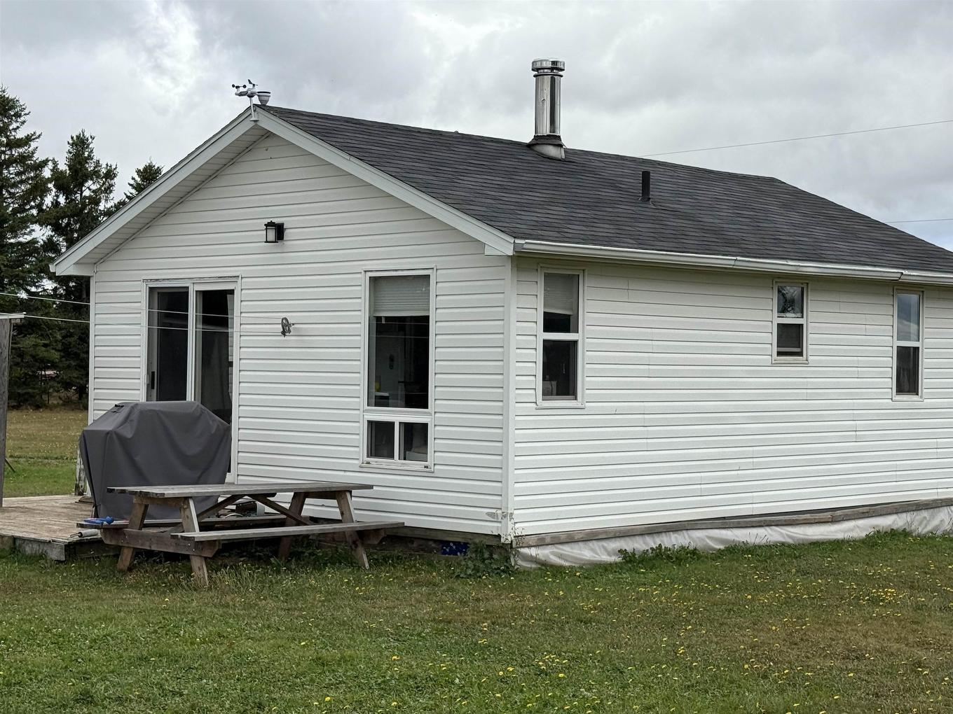 2491 Horne Cross Road, Brackley, PE