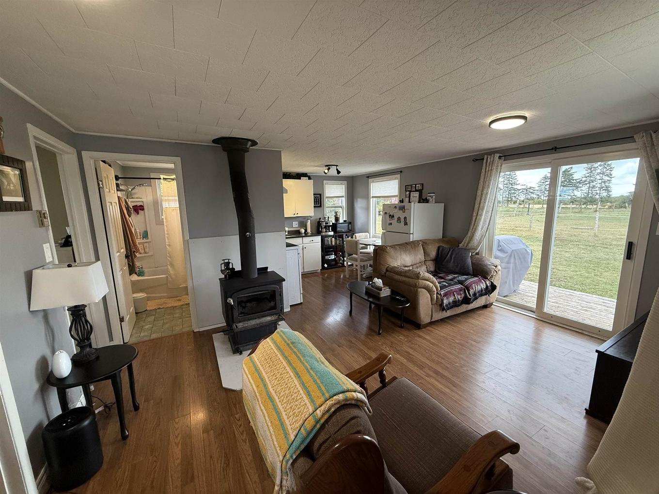 2491 Horne Cross Road, Brackley, PE