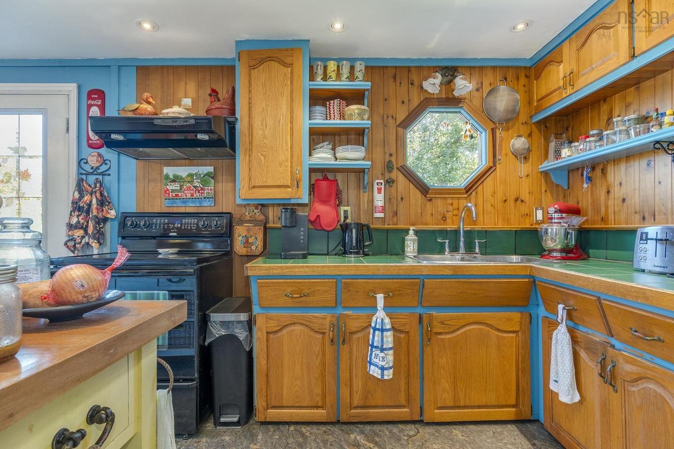 5012 Highway 329, Blandford, NS