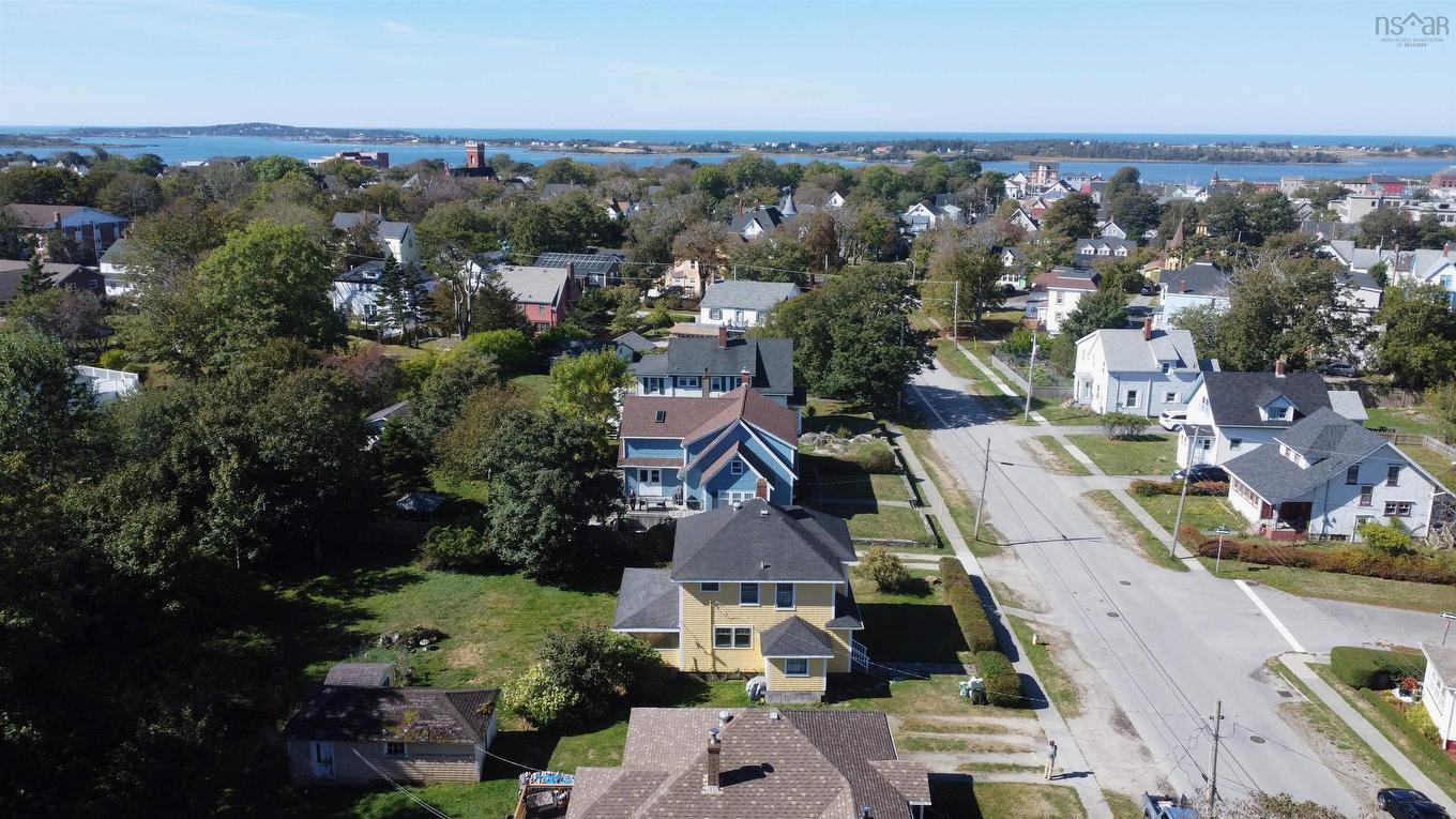 85 Cliff Street, Yarmouth, NS