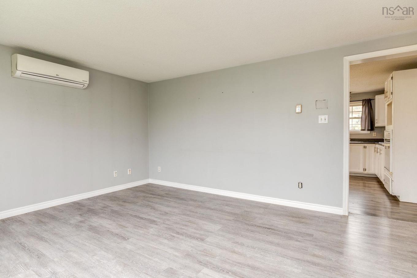 69 Lakecrest Drive, Dartmouth, NS