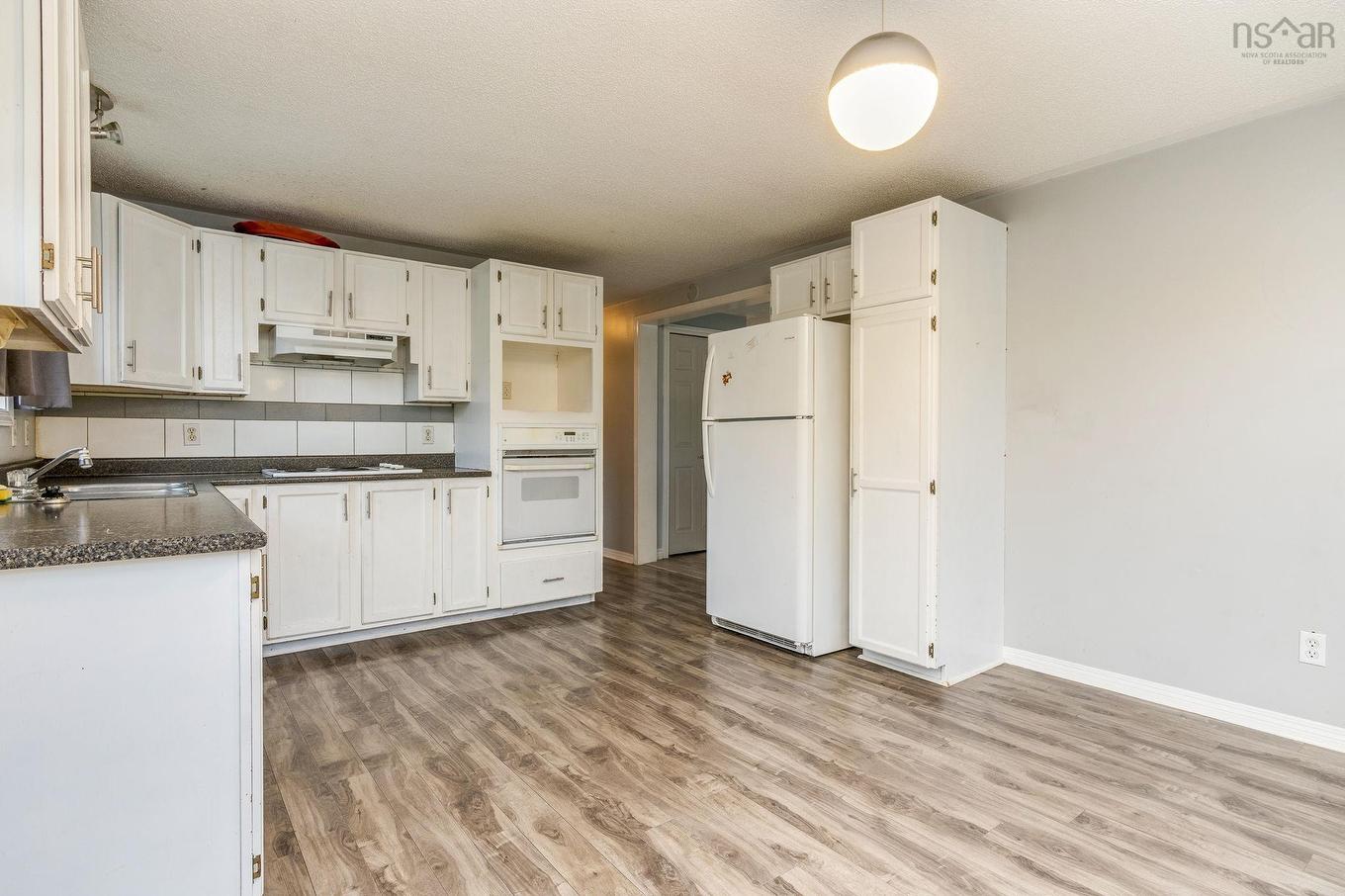 69 Lakecrest Drive, Dartmouth, NS