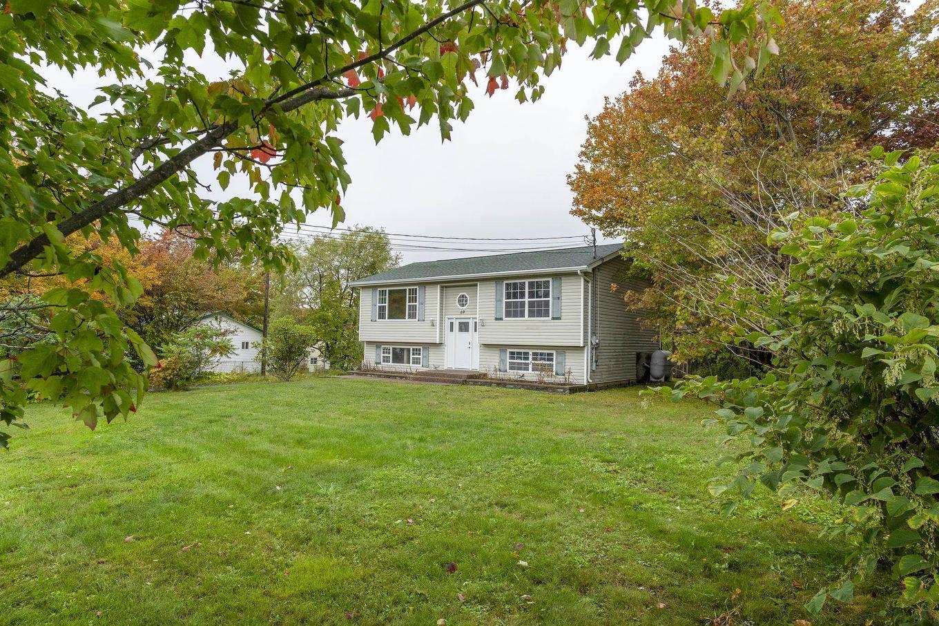 69 Lakecrest Drive, Dartmouth, NS