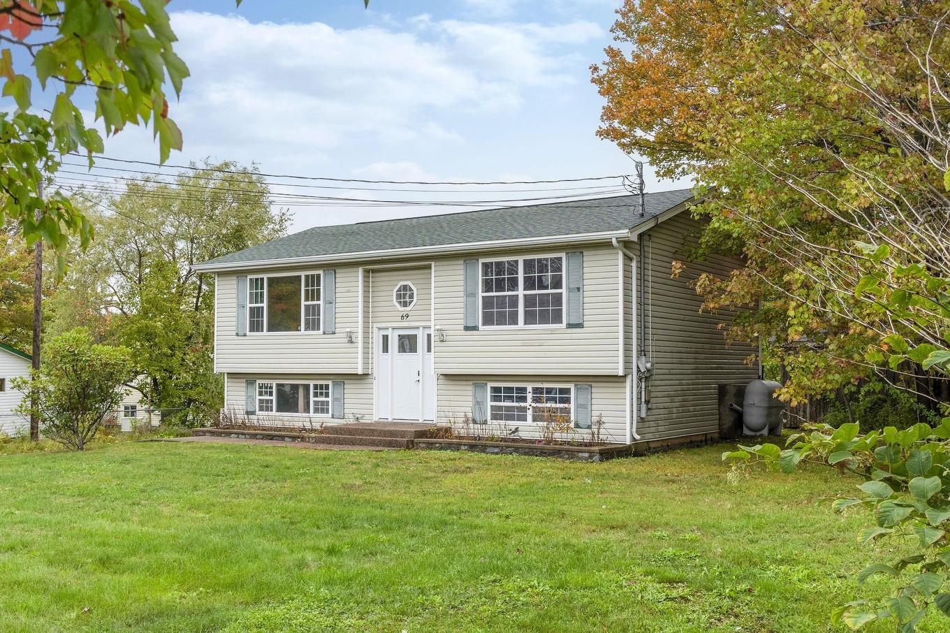 69 Lakecrest Drive, Dartmouth, NS