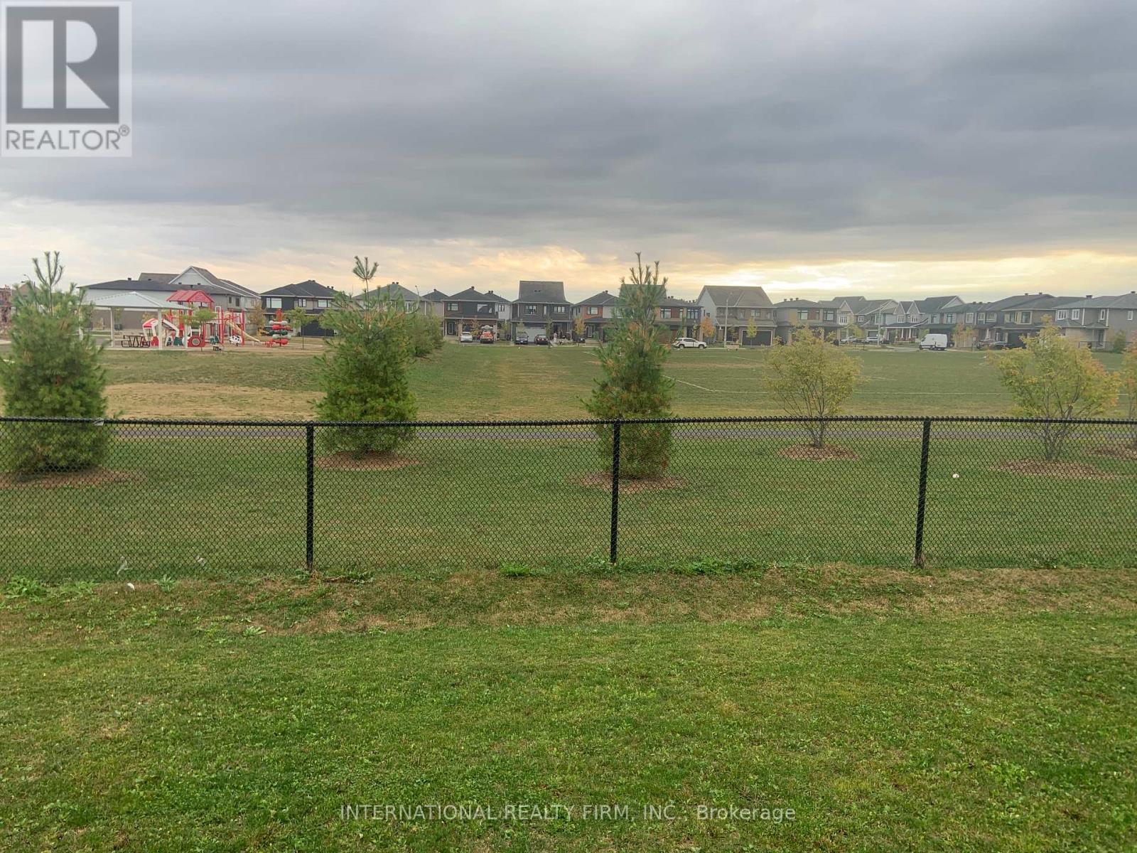 696 Moonflower Crescent N, Ottawa, ON - Outdoor With View