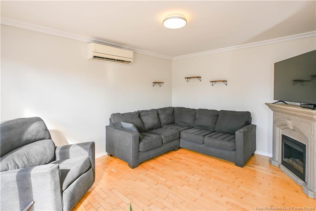 549 Rue Suzanne St, Tracadie, NB