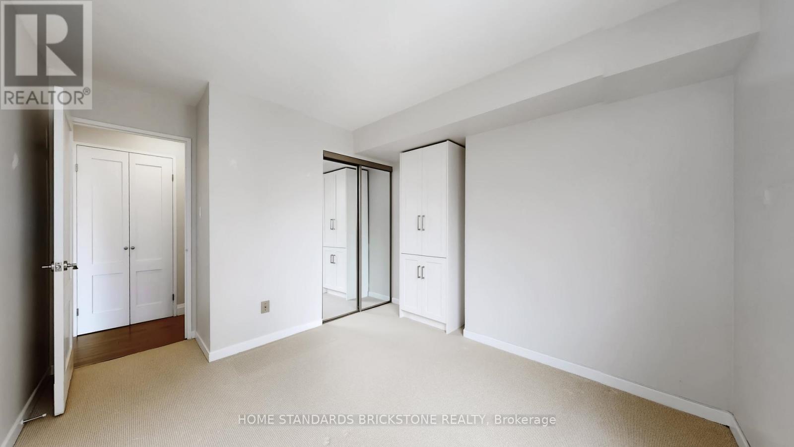 803 - 47 St Clair Avenue W, Toronto, ON - Indoor Photo Showing Other Room