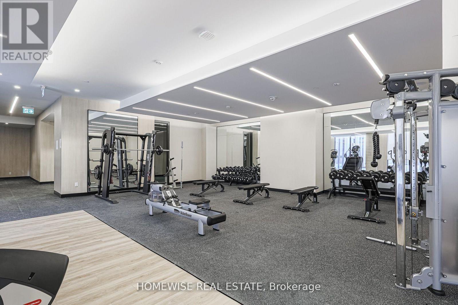 709 - 2020 Bathurst Street, Toronto, ON - Indoor Photo Showing Gym Room