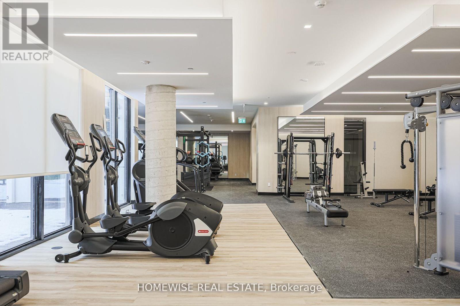 709 - 2020 Bathurst Street, Toronto, ON - Indoor Photo Showing Gym Room