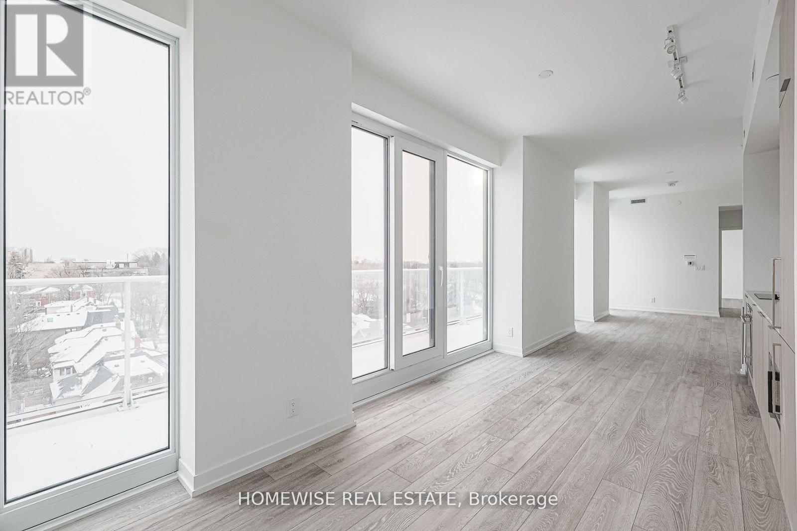 709 - 2020 Bathurst Street, Toronto, ON - Indoor Photo Showing Other Room