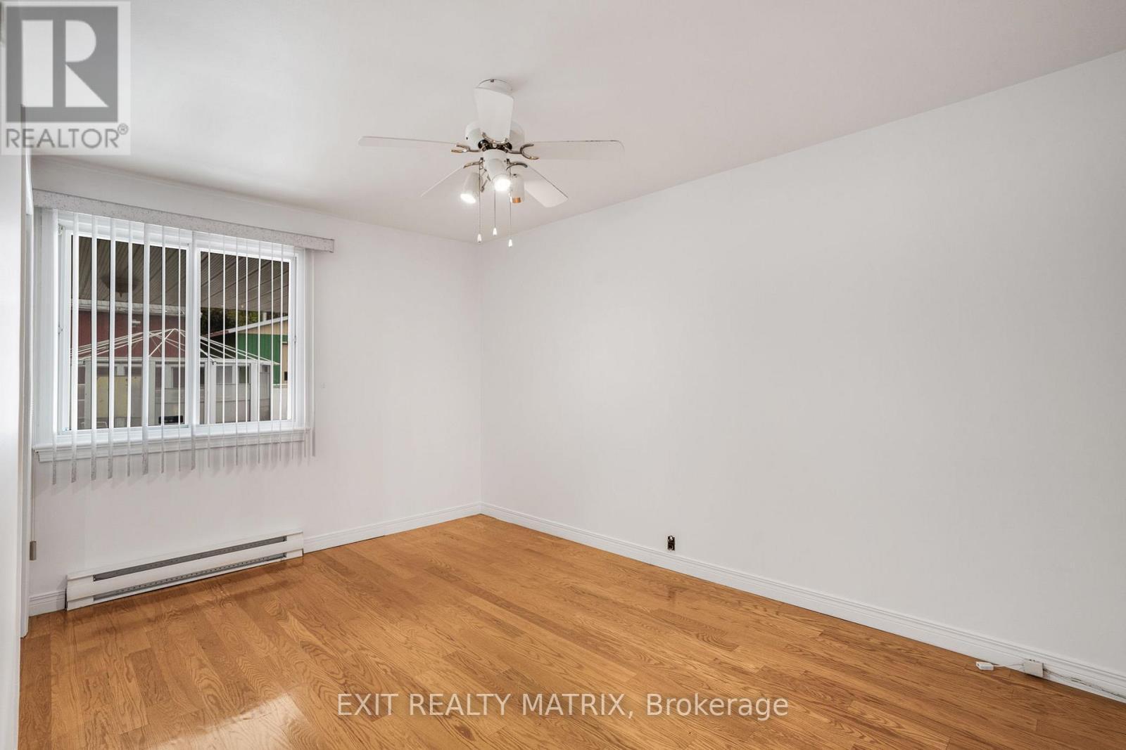323 Longueuil Street, Champlain, ON - Indoor Photo Showing Other Room