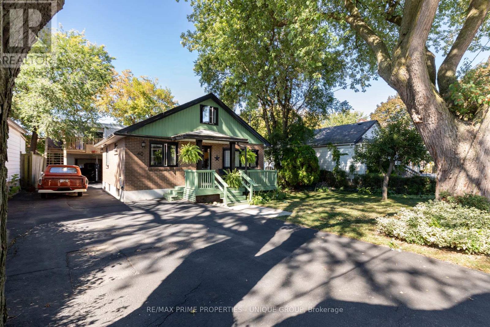 40 Jeavons Avenue, Toronto, ON - Outdoor