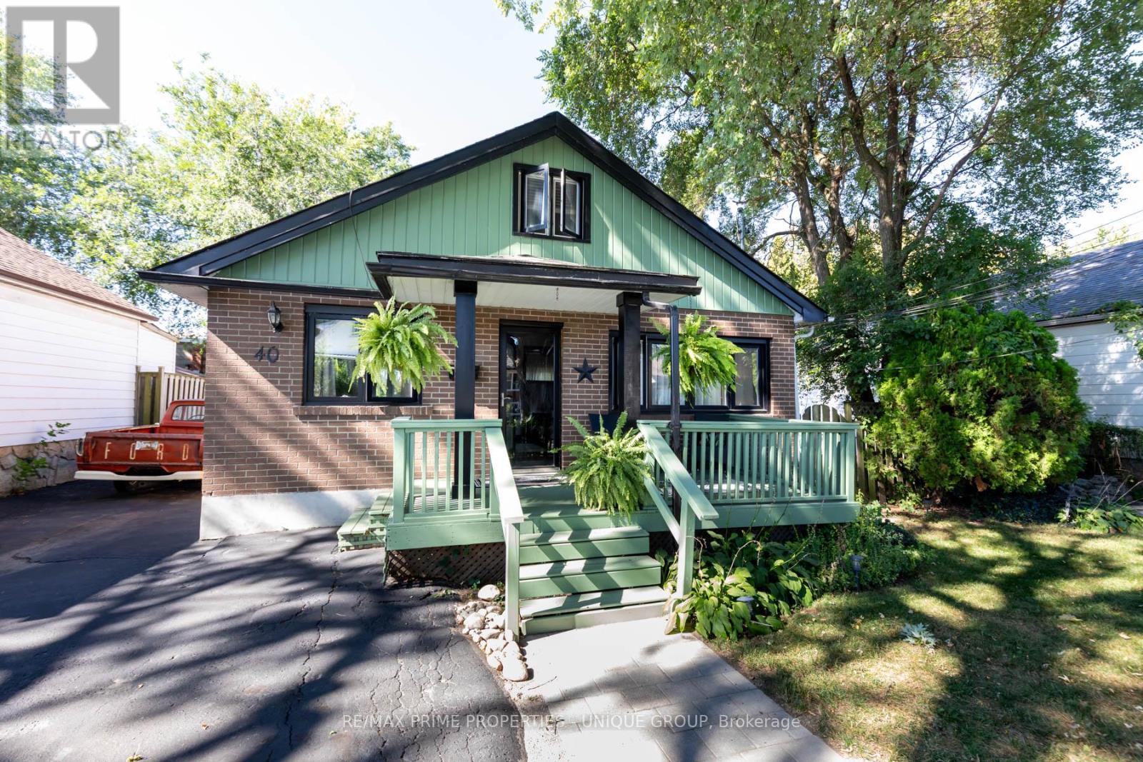 40 Jeavons Avenue, Toronto, ON - Outdoor With Deck Patio Veranda