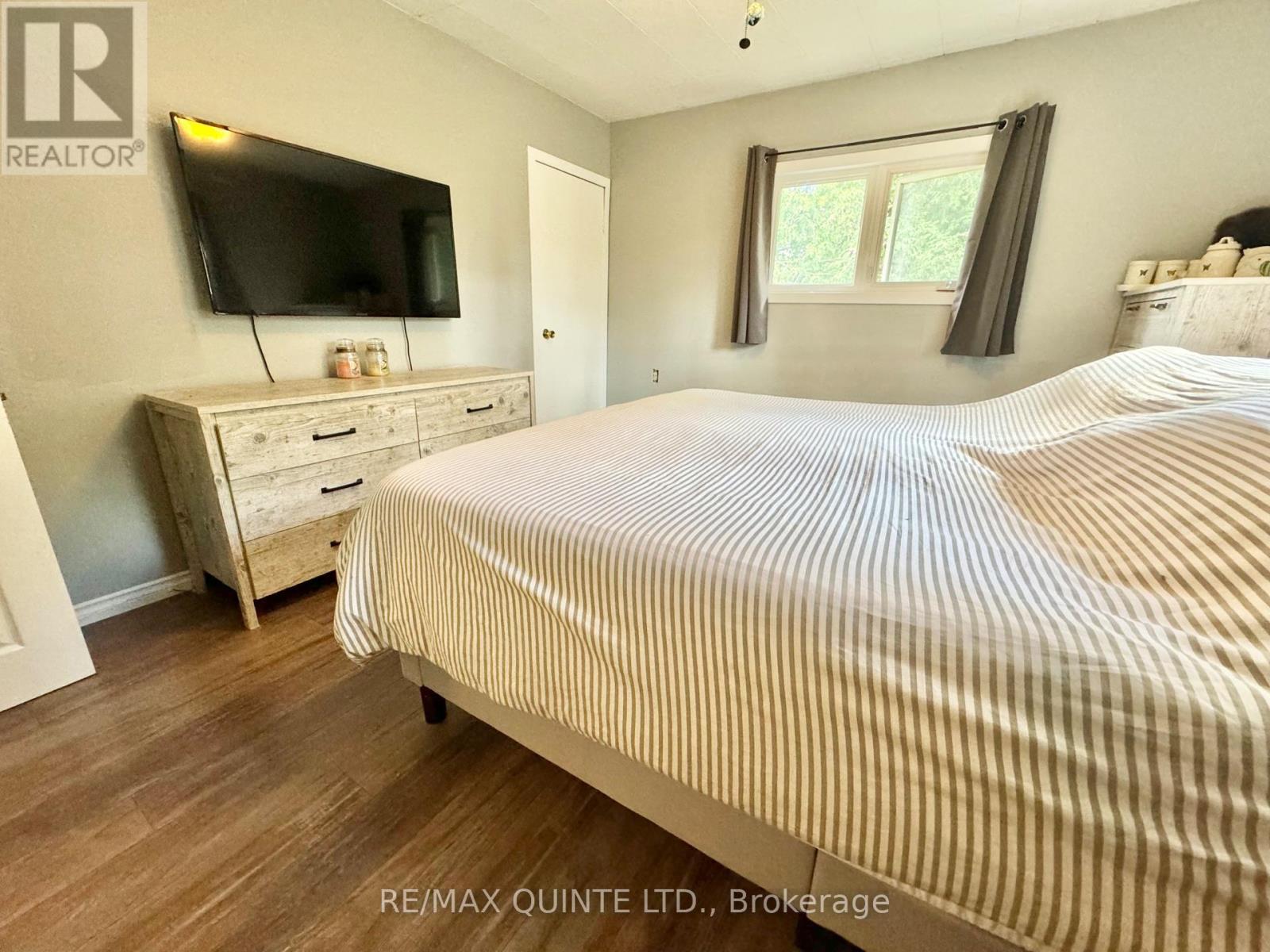 109006 Hwy 7 Highway, Tweed (Elzevir (Twp)), ON - Indoor Photo Showing Bedroom