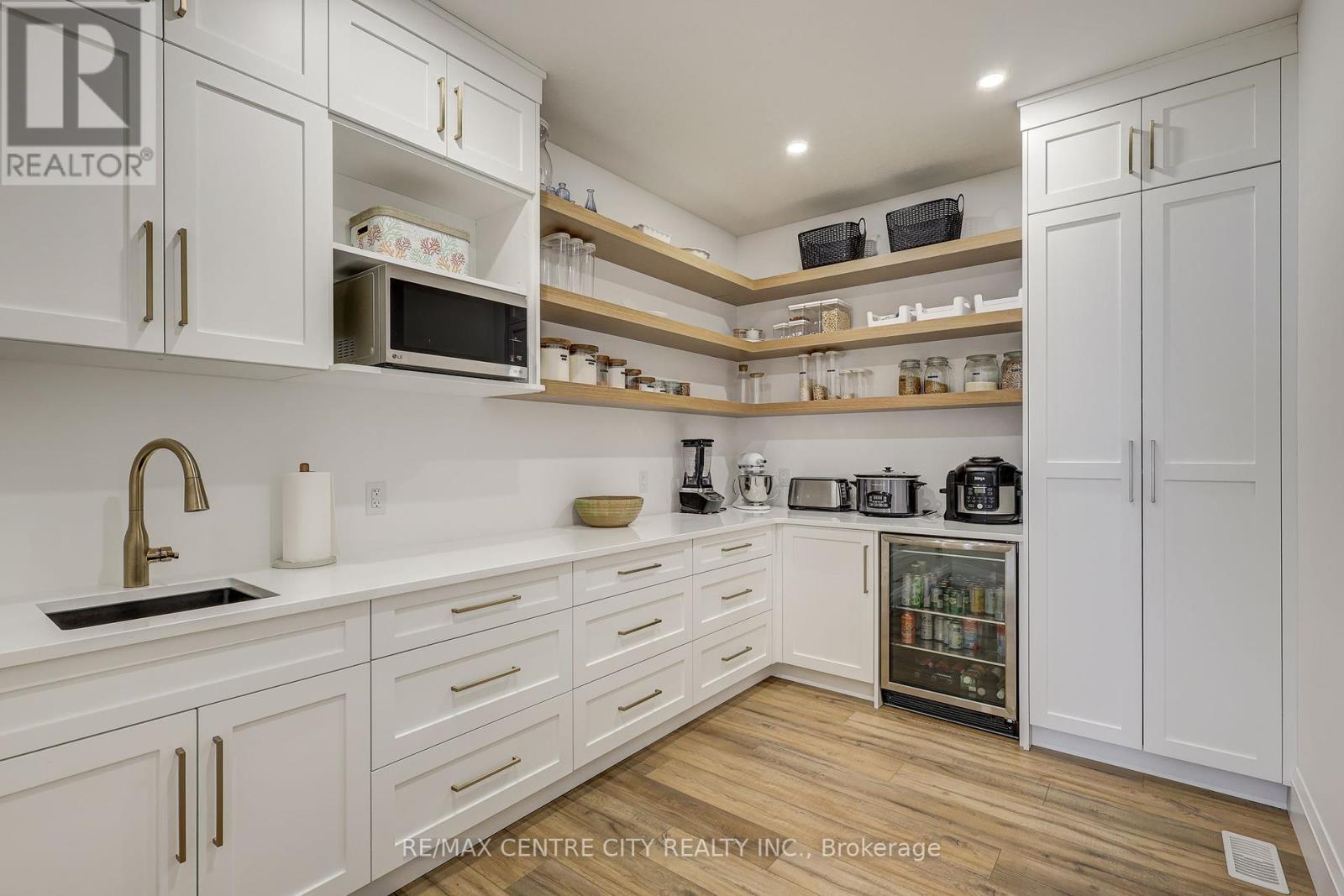 10580 Culloden Road, Bayham, ON - Indoor Photo Showing Kitchen