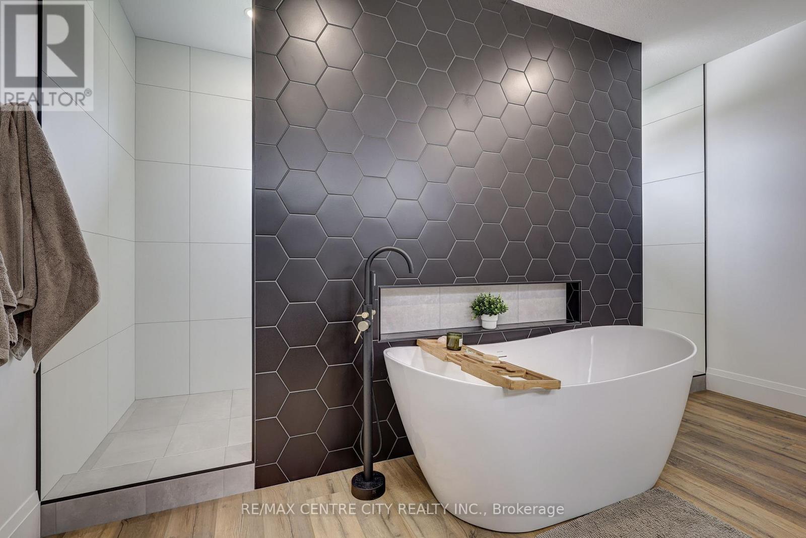 10580 Culloden Road, Bayham, ON - Indoor Photo Showing Bathroom