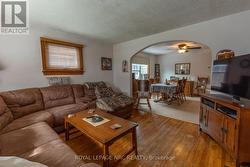 Living room to Din -