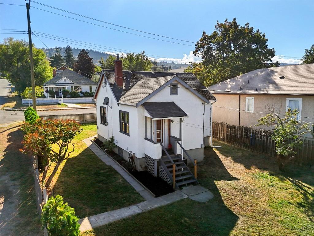 976 Dominion Street, Kamloops, BC - Outdoor