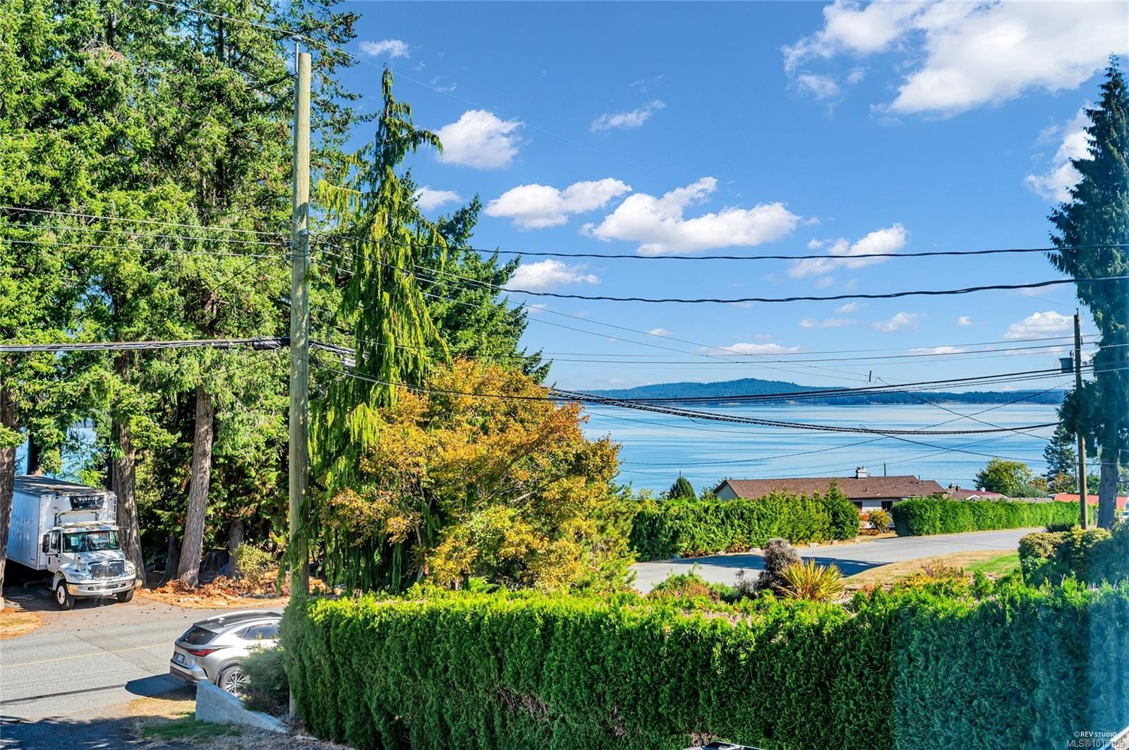 3740 South Oyster School Rd, Saltair, BC