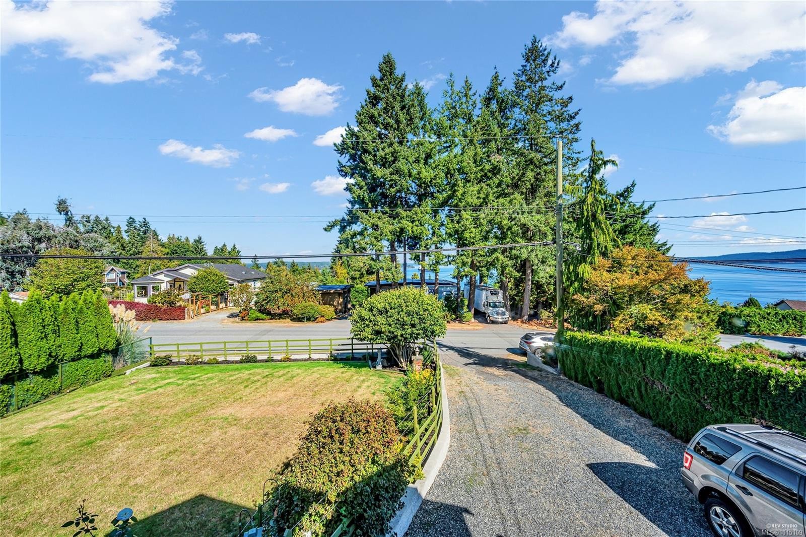 3740 South Oyster School Rd, Saltair, BC