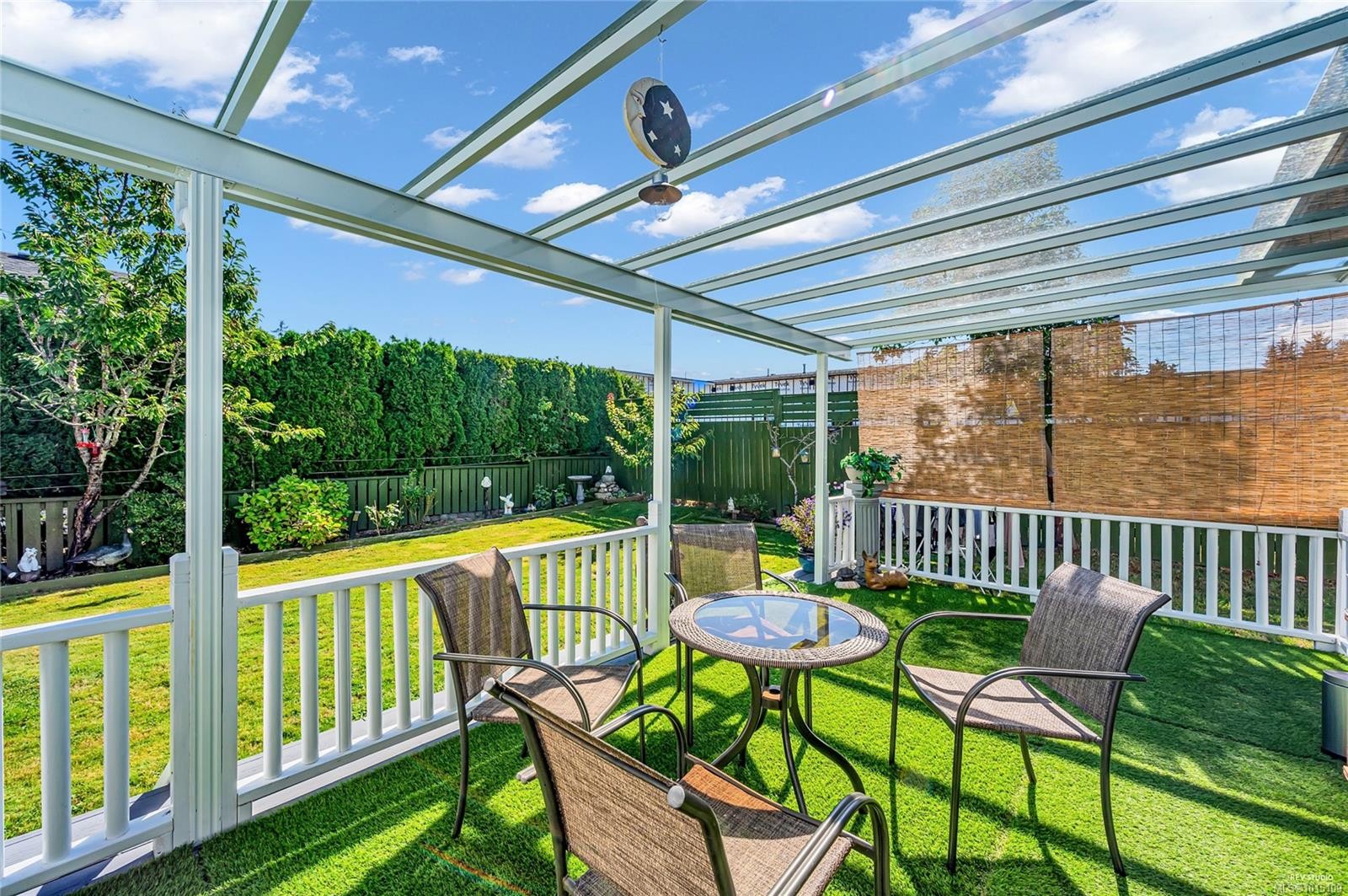 3740 South Oyster School Rd, Saltair, BC