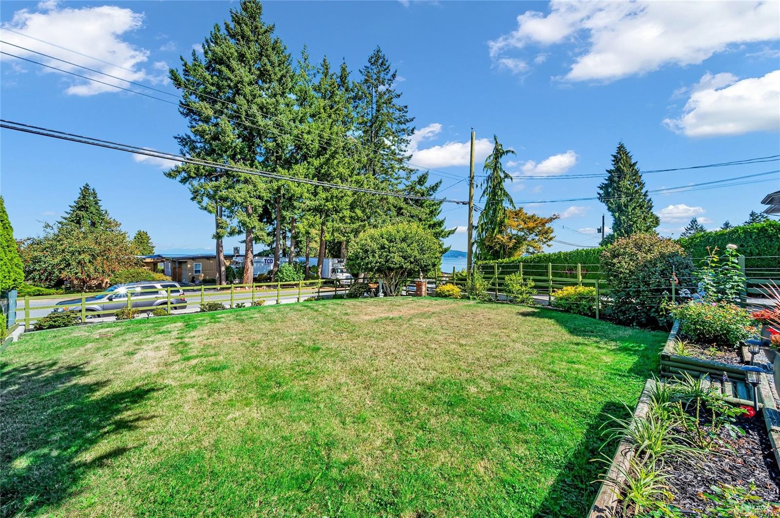 3740 South Oyster School Rd, Saltair, BC