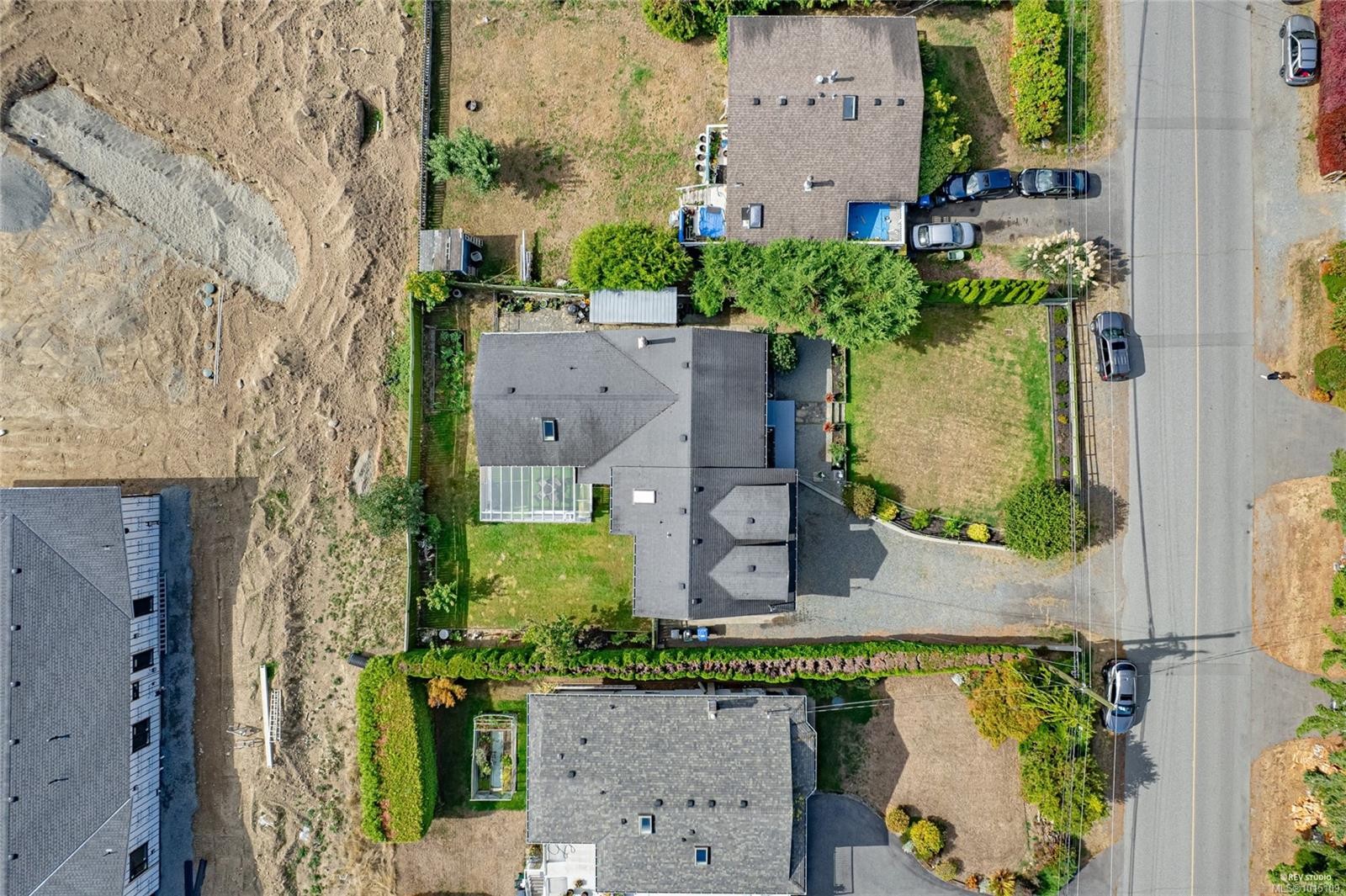 3740 South Oyster School Rd, Saltair, BC