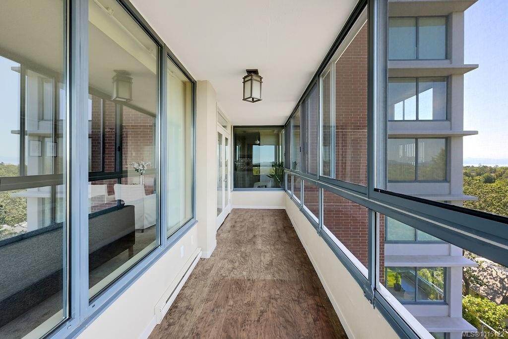 405-1033 Belmont Ave, Victoria, BC - Outdoor With Exterior