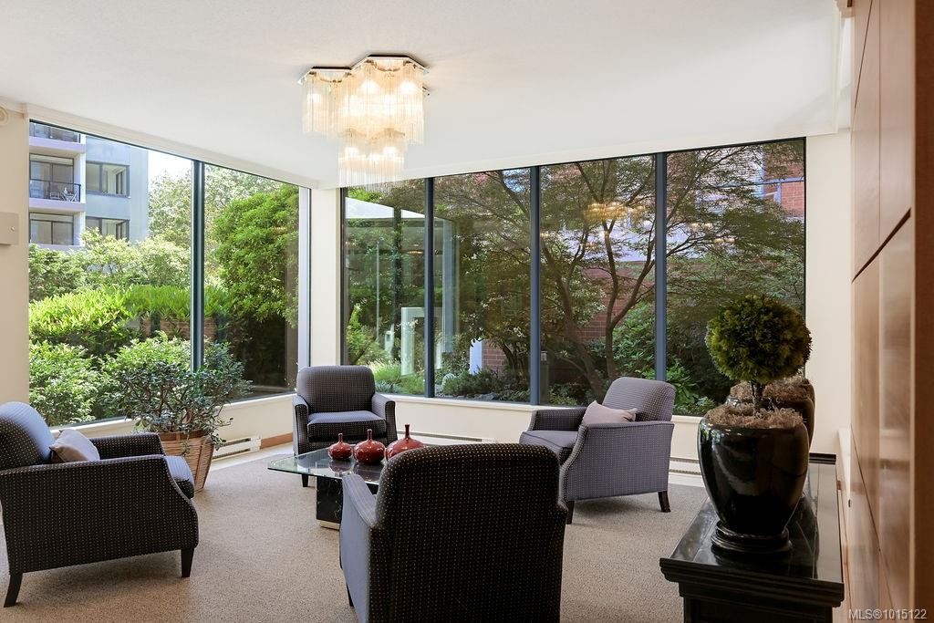 405-1033 Belmont Ave, Victoria, BC -