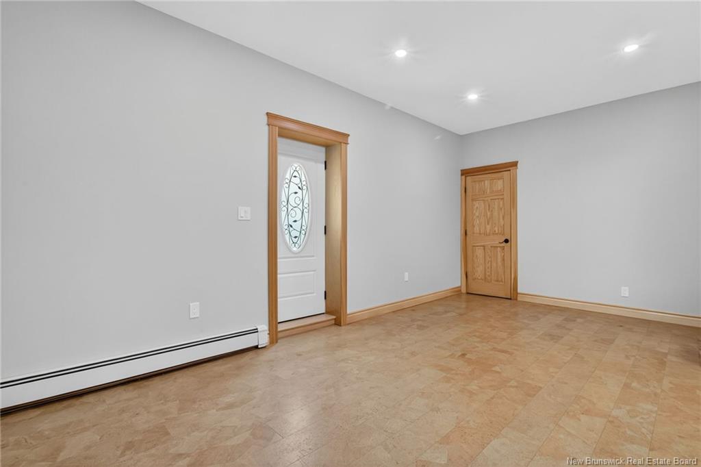 260 Woodbridge St, Fredericton, NB