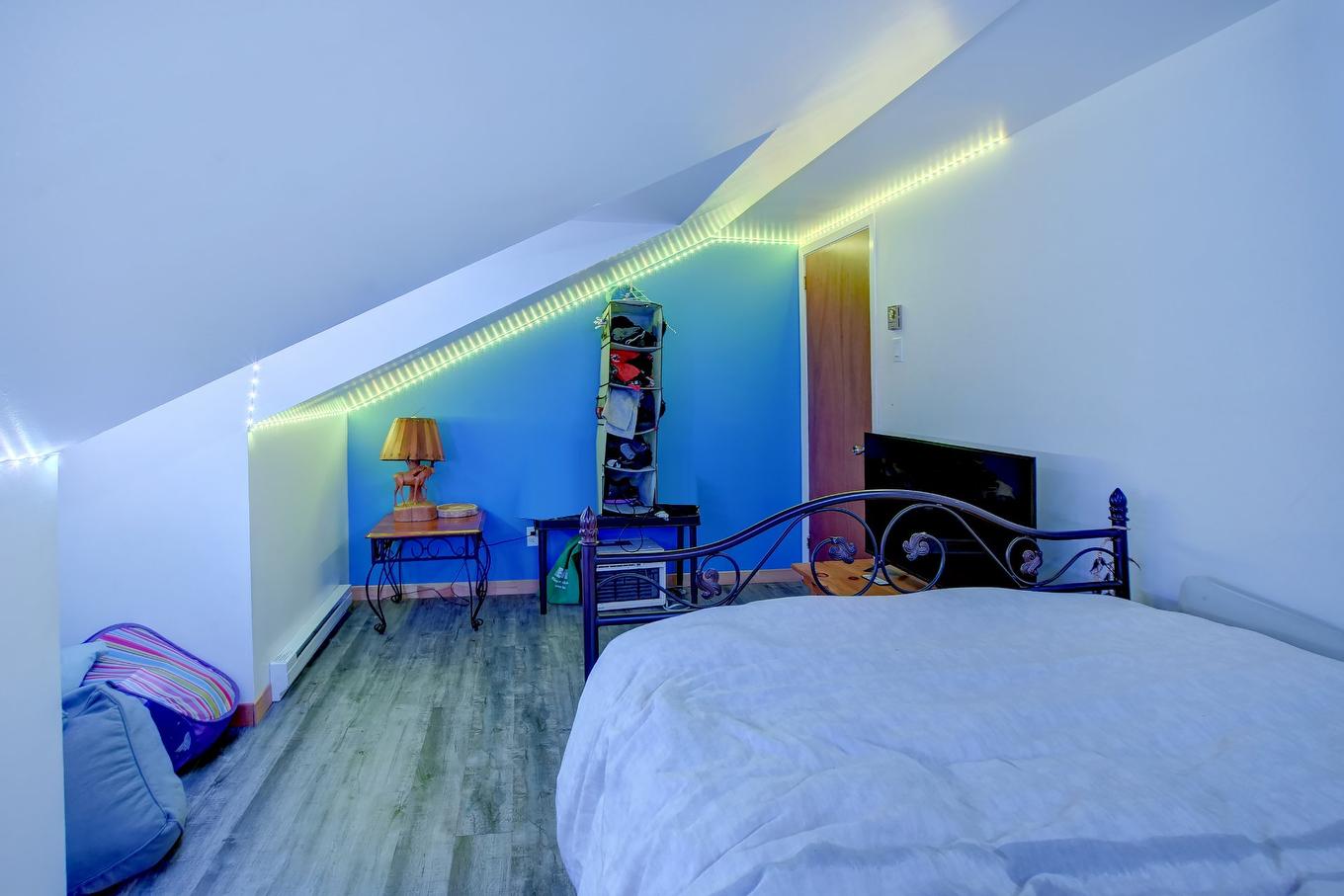 Bureau - 4455 Rue Leclerc, Sainte-Julienne, QC - Indoor Photo Showing Bedroom