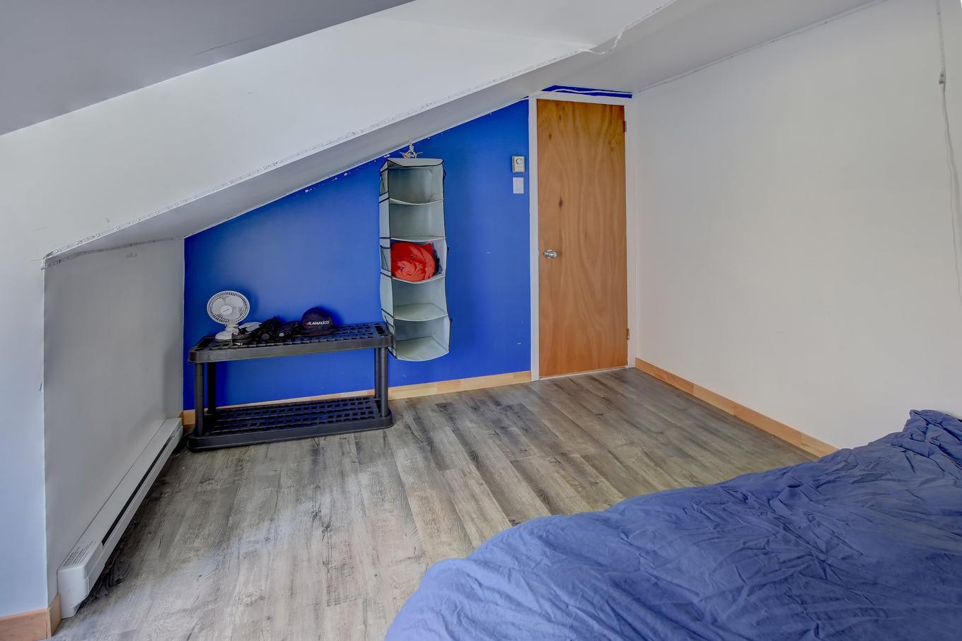 Bureau - 4455 Rue Leclerc, Sainte-Julienne, QC - Indoor Photo Showing Bedroom