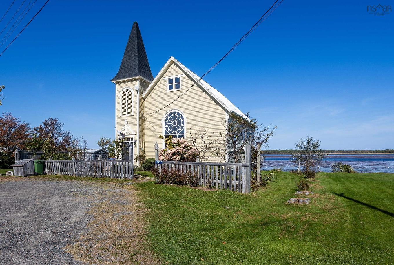 13297 Highway 6, Wallace Bridge, NS