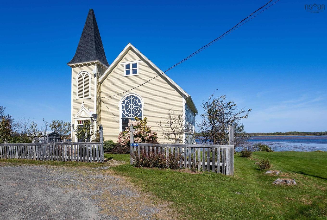 13297 Highway 6, Wallace Bridge, NS