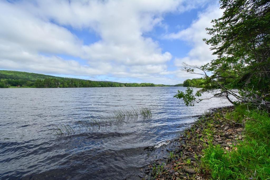 10.4 Acres Kings Road, Howie Centre, NS