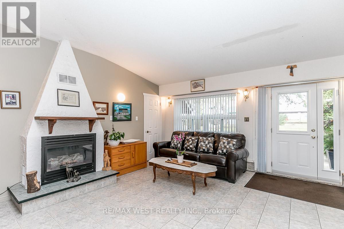 7941 Highway 26, Clearview, ON